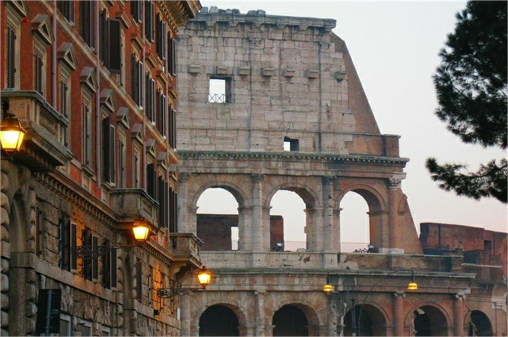 Lejlighed Colosseum Street *